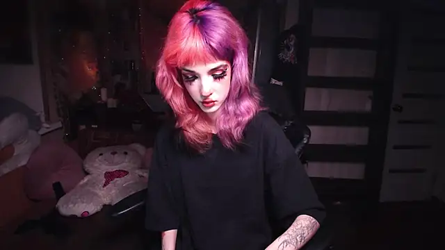 Ink  pleasure online show from June 30, 2026, 11:39 pm