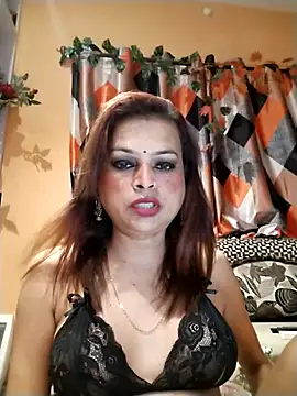 SANA-LEONI online show from July 9, 2026, 2:32 pm