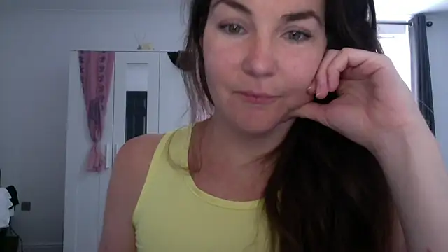 LittleMissFoxx online show from June 20, 2026, 5:16 pm