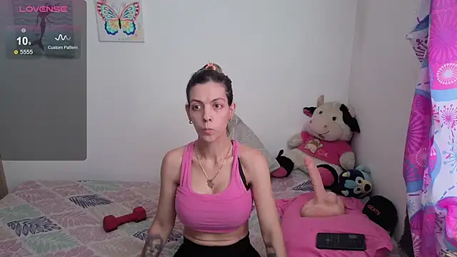 Princezzlove3 online show from July 22, 2026, 7:38 pm