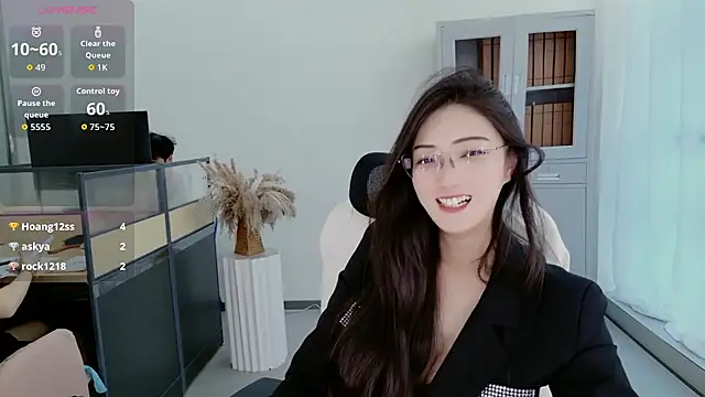 miaomiao-777 online show from July 20, 2026, 5:33 am