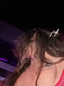 bunnierotten online show from May 14, 2026, 12:17 am