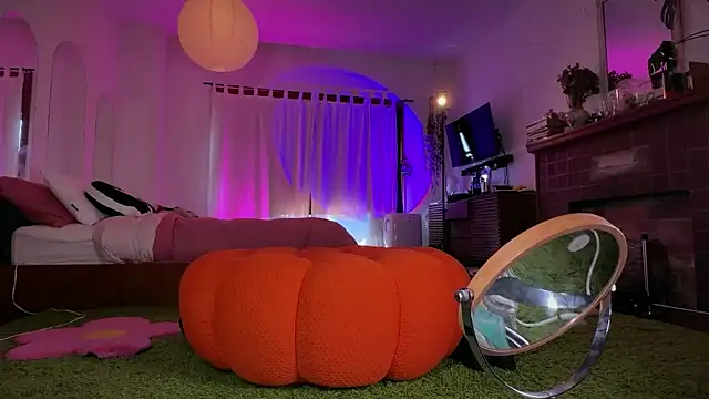 bunnierotten online show from May 29, 2026, 9:13 pm