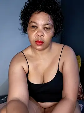 Fattypussyxx online show from June 30, 2026, 3:40 am