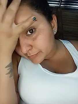 Lily Sweet24 online show from July 22, 2026, 6:43 pm