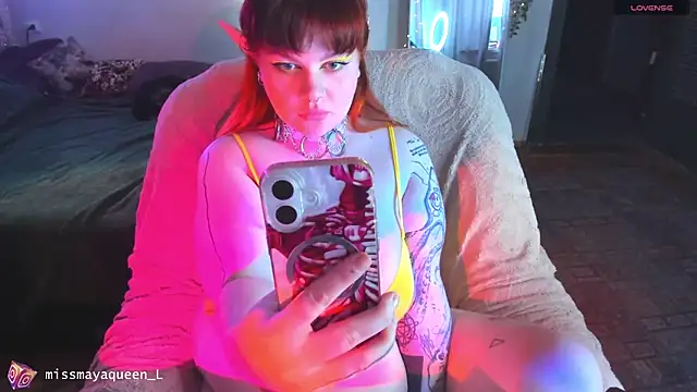 missmayaqueen online show from July 11, 2026, 12:19 pm