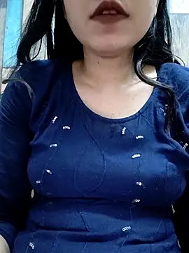 cute IndianBabe online show from April 22, 2026, 3:20 am