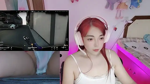 Snapshot of Song_99 chatting on May 2, 2026, 8:52 am Song 99 online show from May 2, 2026, 8:52 am