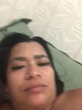 indiazinha69  online show from May 30, 2026, 11:57 pm