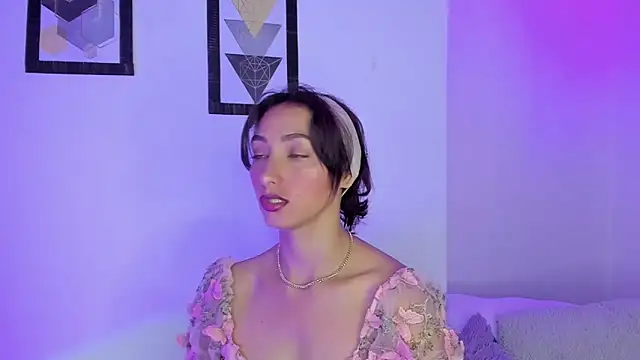Snapshot of vicky__skinny_1 chatting on November 10, 2025, 12:26 pm vicky skinny 1 online show from November 10, 2025, 12:26 pm