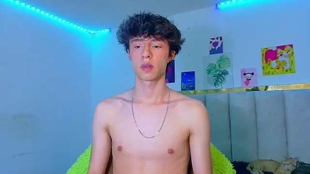 Juanmres online show from July 8, 2026, 7:07 pm