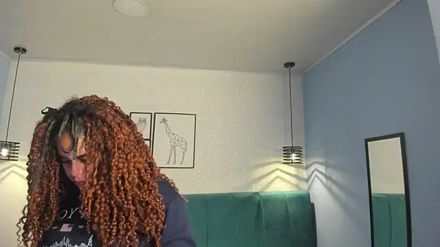 ninna curly online show from July 24, 2026, 3:37 am