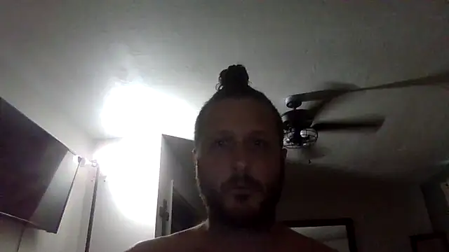 kingocala0830 online show from July 15, 2026, 11:43 pm
