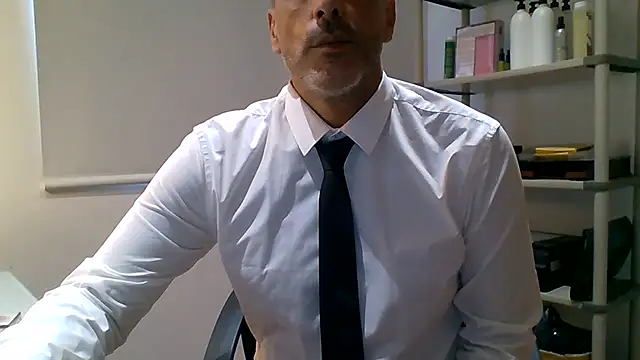 66MA69 online show from July 28, 2026, 11:17 am