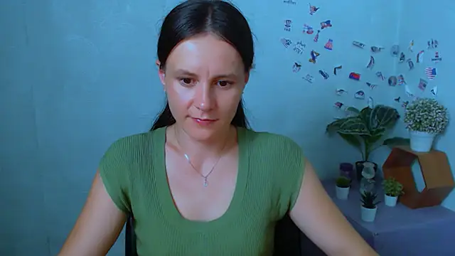 ValeriaHeart  online show from July 6, 2026, 2:36 pm