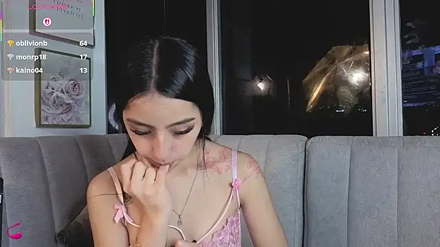 Snapshot of Daphne_chers chatting on April 28, 2026, 2:27 am Daphne chers online show from April 28, 2026, 2:27 am