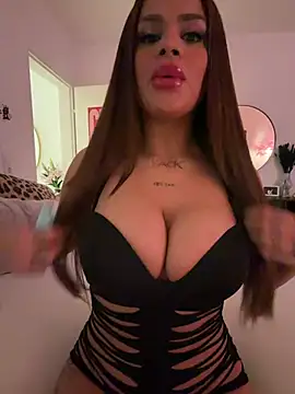 mrsbellanova online show from May 24, 2026, 8:14 pm