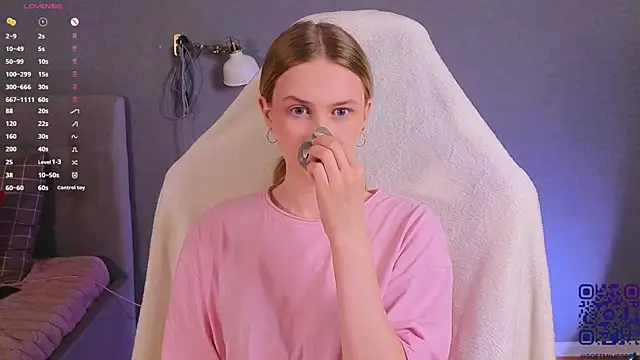 soft babe online show from July 3, 2026, 8:26 pm