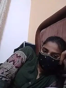 fuungirl38 online show from July 24, 2026, 7:34 pm
