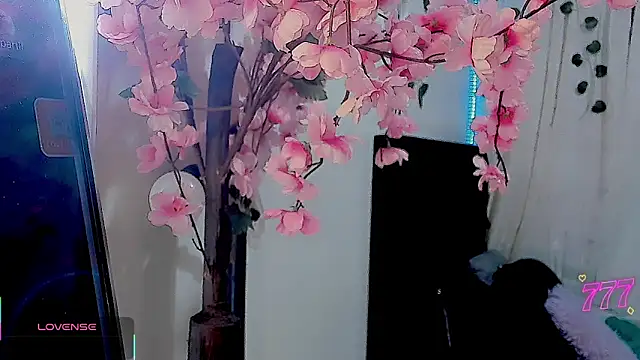 Irina milkmaid online show from June 22, 2026, 7:22 pm