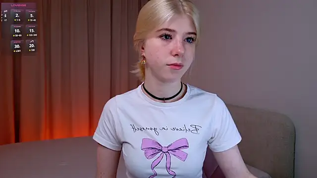 Bella amory online show from July 13, 2026, 8:11 pm