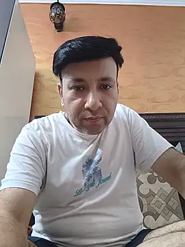 innocentboy1987 online show from June 14, 2026, 9:00 am