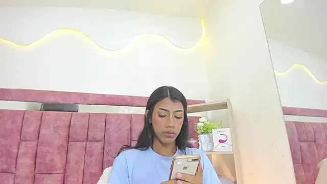AntoniSantoss online show from July 25, 2026, 12:58 pm