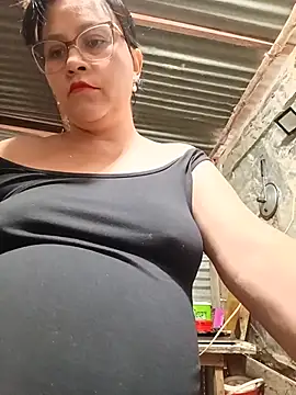 promiscuous-indecent-momm online show from July 22, 2026, 9:39 pm