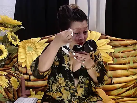 UrSweetClassyPinay online show from May 3, 2026, 8:09 am