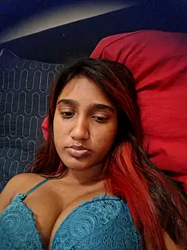 Snapshot of indianpink_lips chatting on May 29, 2026, 2:15 pm indianpink lips online show from May 29, 2026, 2:15 pm