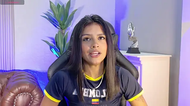 katia foxxx  online show from July 7, 2026, 5:39 pm