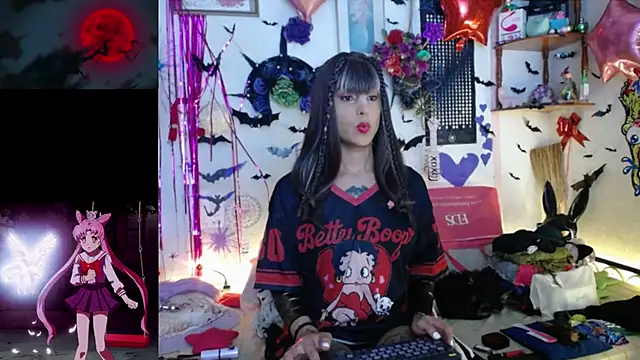 purplekattlyn online show from June 15, 2026, 4:15 am