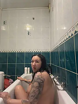 Naughtbaby 2025 online show from July 21, 2026, 1:02 pm