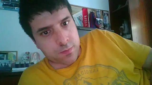golfoyperro94 online show from July 25, 2026, 3:42 pm