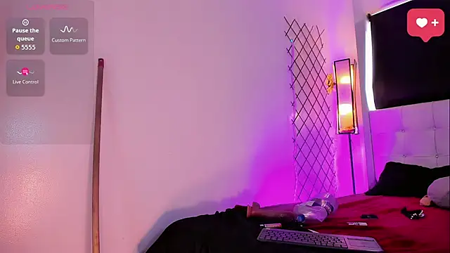jymena xxx online show from July 22, 2026, 7:05 pm