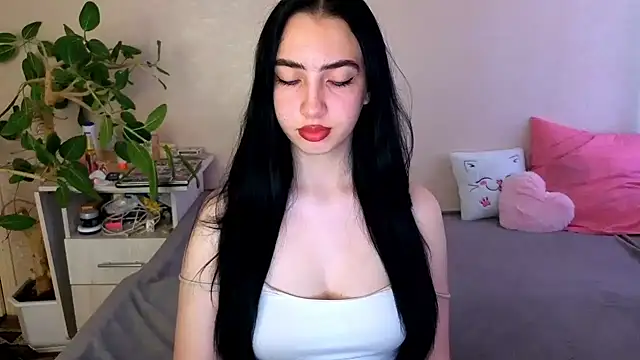 WildKittenX  online show from June 16, 2026, 4:15 am