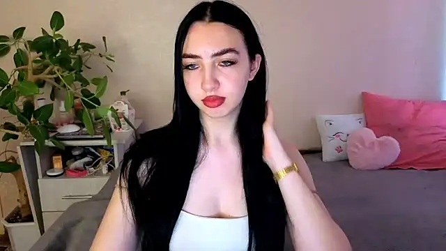 WildKittenX  online show from July 3, 2026, 4:08 am