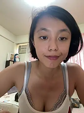 ladypaggy online show from June 27, 2026, 3:22 am
