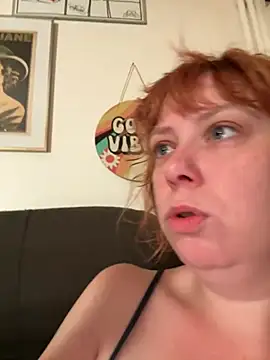 VeraaFlynn online show from June 23, 2026, 5:27 am