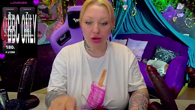 BlackedBarbie online show from July 27, 2026, 6:59 pm
