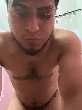 YAHIRALEJANDRIIIIII online show from May 16, 2026, 7:49 am