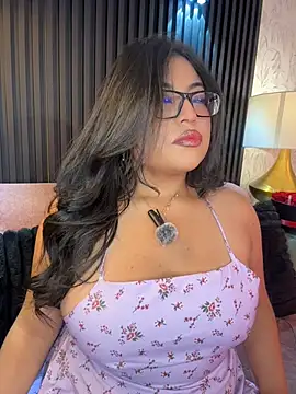 Alexa Madisson online show from July 22, 2026, 7:05 pm