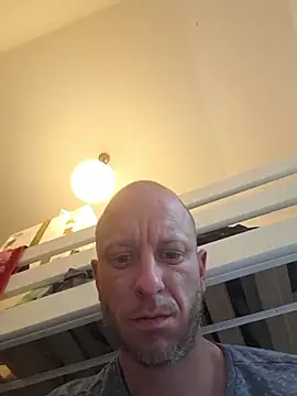svenpfeifer online show from May 10, 2026, 4:34 pm