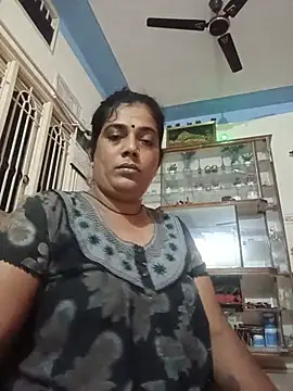 kissmetha online show from July 15, 2026, 3:06 pm