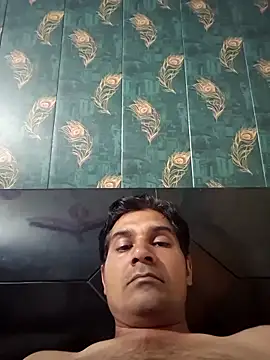 johnny8731 online show from June 19, 2026, 4:55 pm