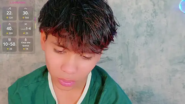 Ethan Westt online show from May 22, 2026, 8:58 pm