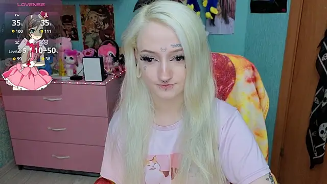 Snapshot of Manuela_unicorn chatting on June 24, 2026, 6:51 pm Manuela unicorn online show from June 24, 2026, 6:51 pm