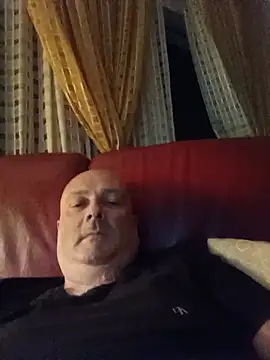 Alexis Bull online show from July 12, 2026, 1:07 am
