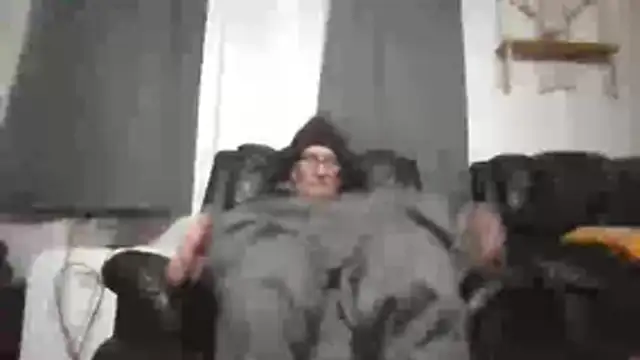 Lovyourpuss online show from August 7, 2026, 4:09 pm