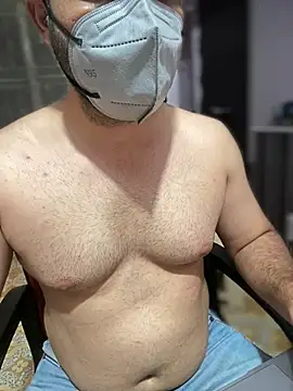 Snapshot of Sandy_Daddy chatting on July 14, 2026, 6:35 pm Sandy Daddy online show from July 14, 2026, 6:35 pm